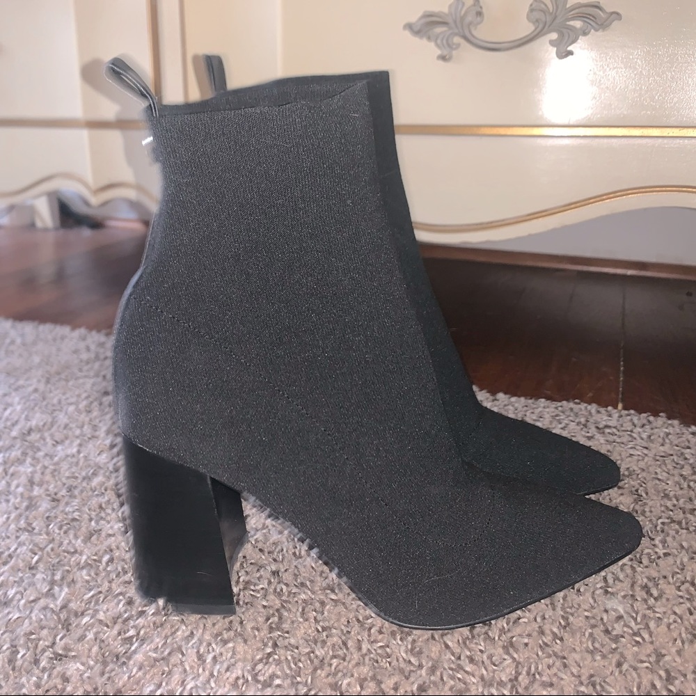 SAM EDELMEN Black Heeled Ankle Sock Booties Size 9 Womens